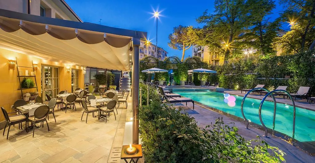 ***** Hotel Ville Sull'Arno Florencja Włochy